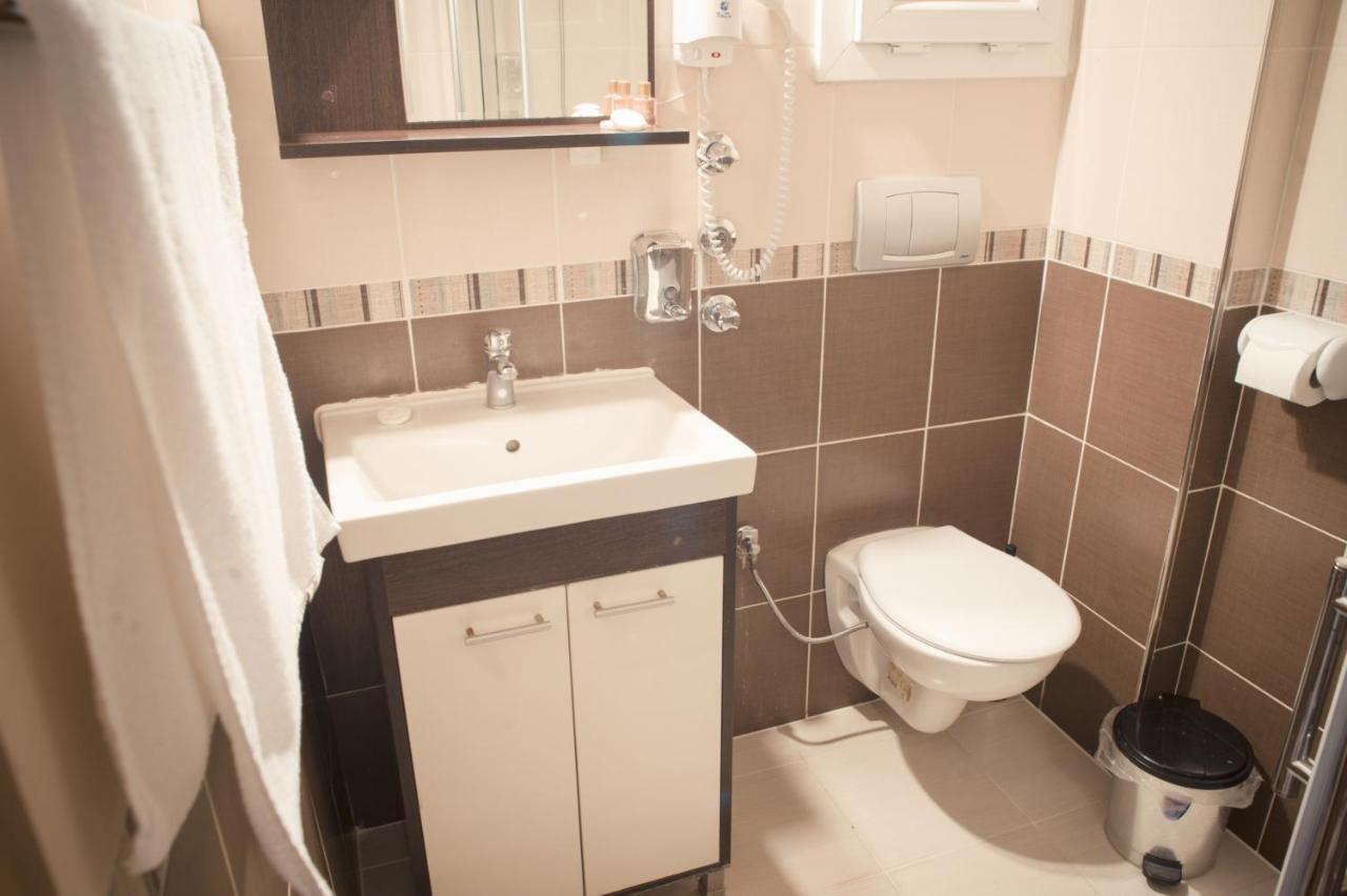 Yayla Hotel İzmir Bilik gambar